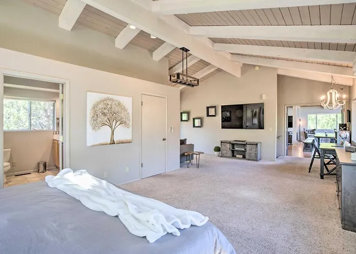 Holiday home Swim Spa And Private Tavern Sedona Hideaway!