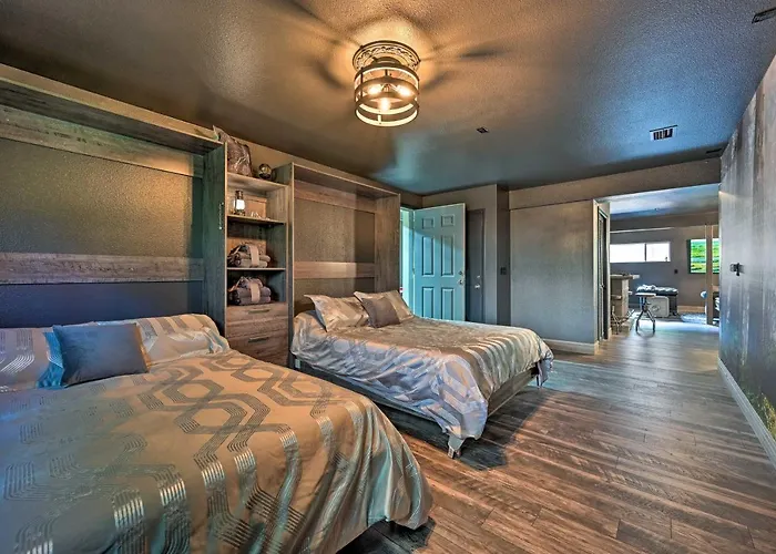 Swim Spa And Private Tavern Sedona Hideaway! Holiday home